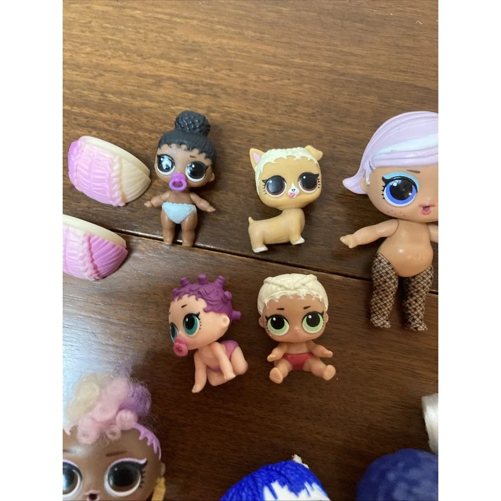 LOL Surprise OMG Dolls by MGA Mixed Lot of 20 Small
